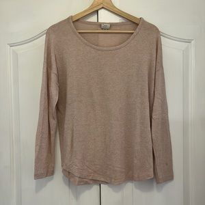 Long sleeve sweater/shirt